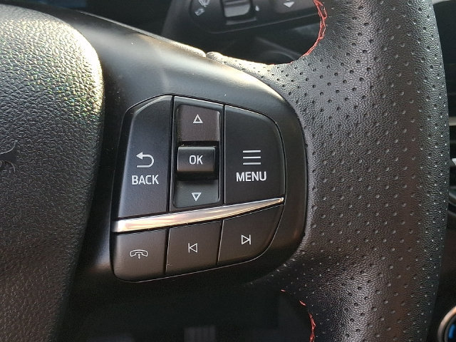 Certified 2025 Ford Escape ST-Line Select AWD/4WD image 23