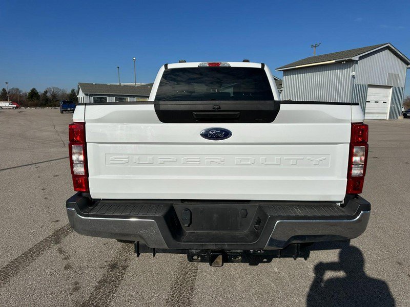 Certified 2022 Ford F250 XLT image 4