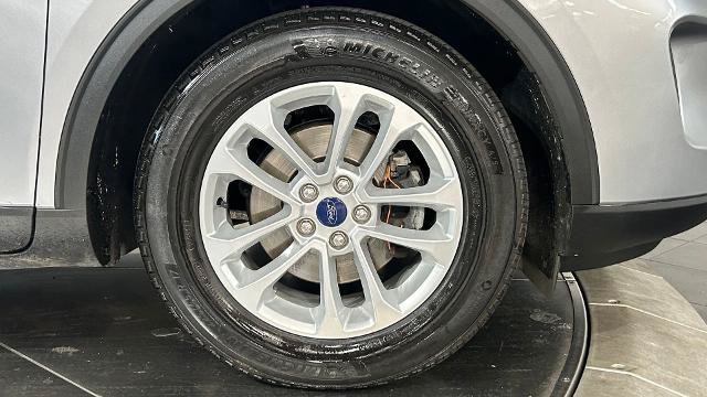 Certified 2022 Ford Escape SE w/ Cold Weather Package FWD image 21