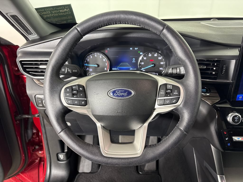 Certified 2023 Ford Explorer Limited w/ Limited Technology Package RWD image 18