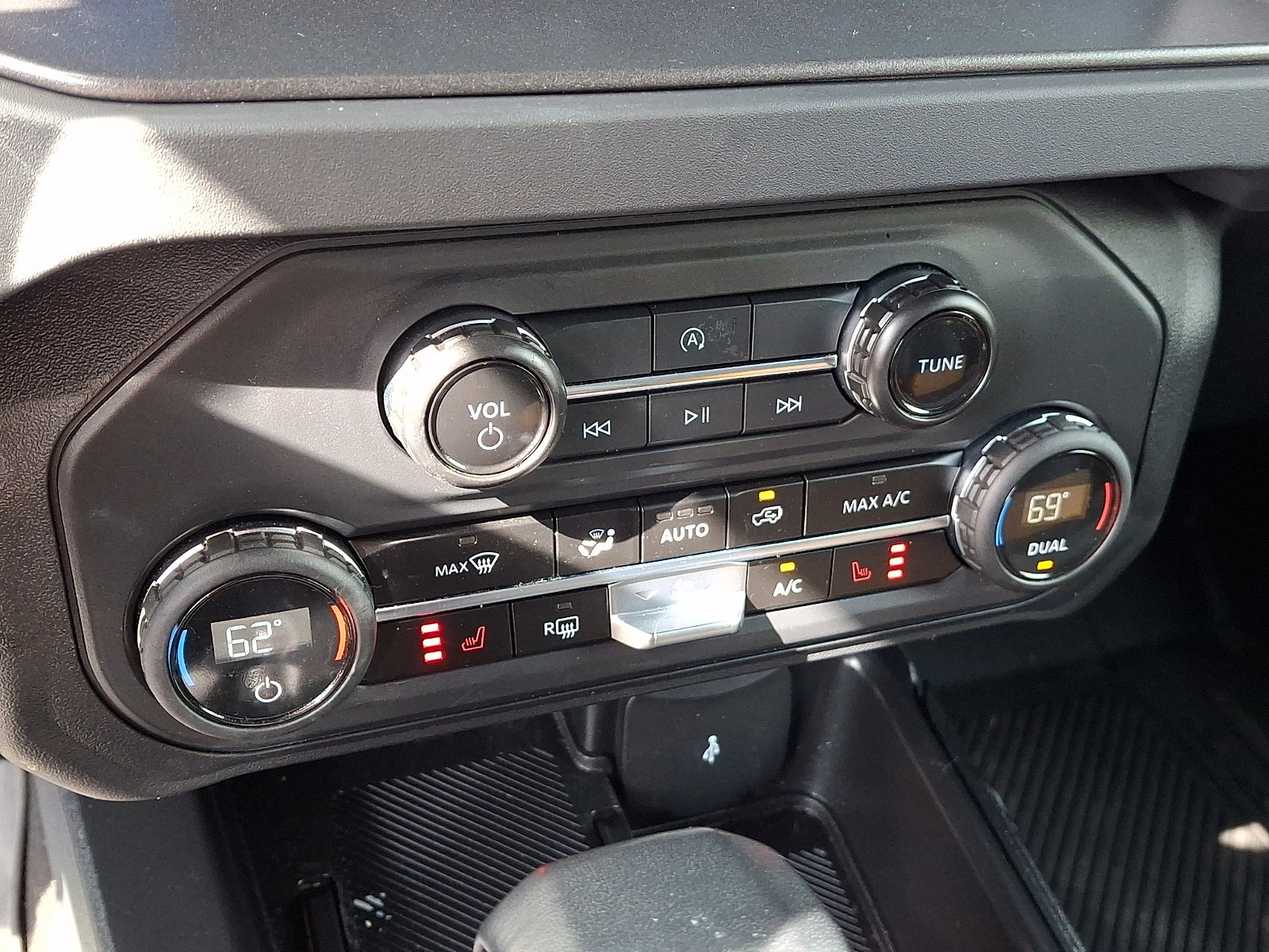 Certified 2025 Ford Bronco Big Bend AWD/4WD image 16