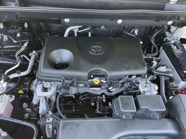 Used 2022 Toyota RAV4 XLE Premium FWD image 38
