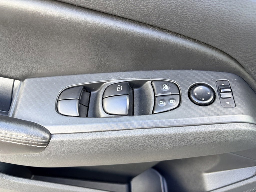 Used 2024 Nissan Altima 2.5 SV image 18