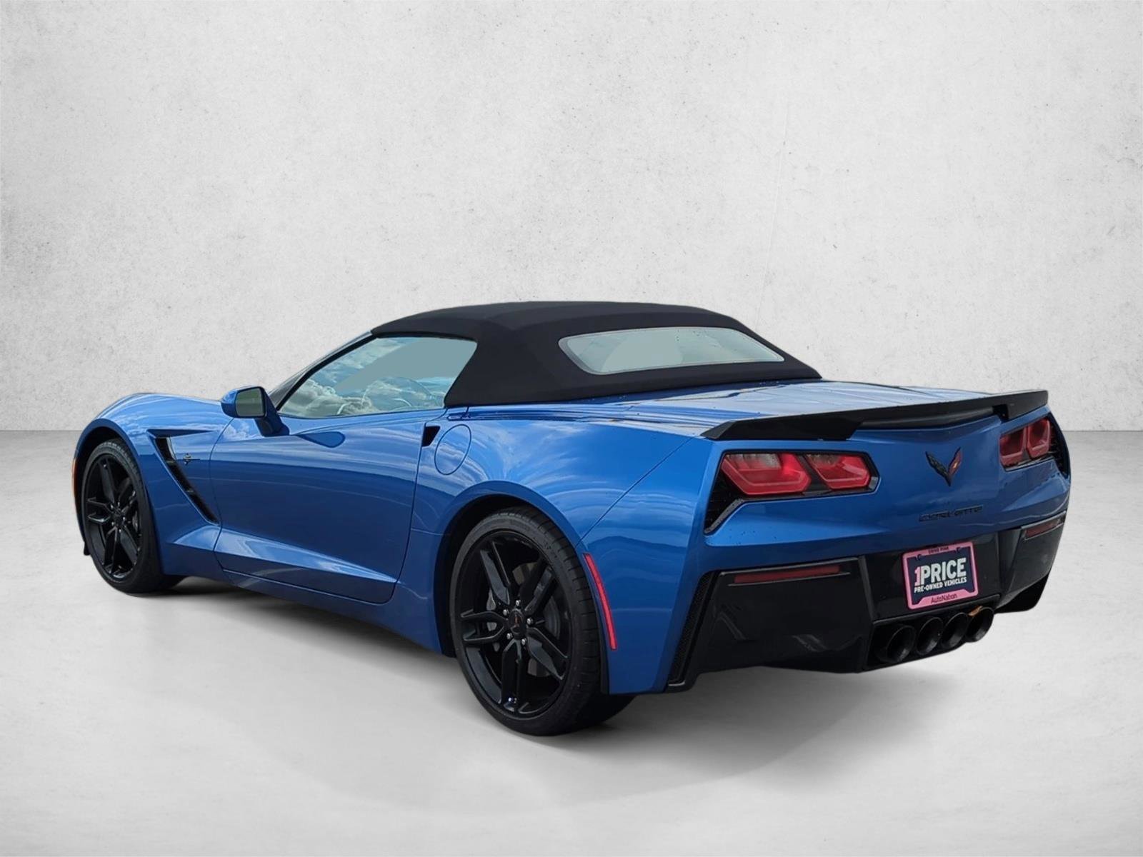 Used 2019 Chevrolet Corvette Stingray Convertible w/ 2LT Preferred Equipment Group RWD image 7
