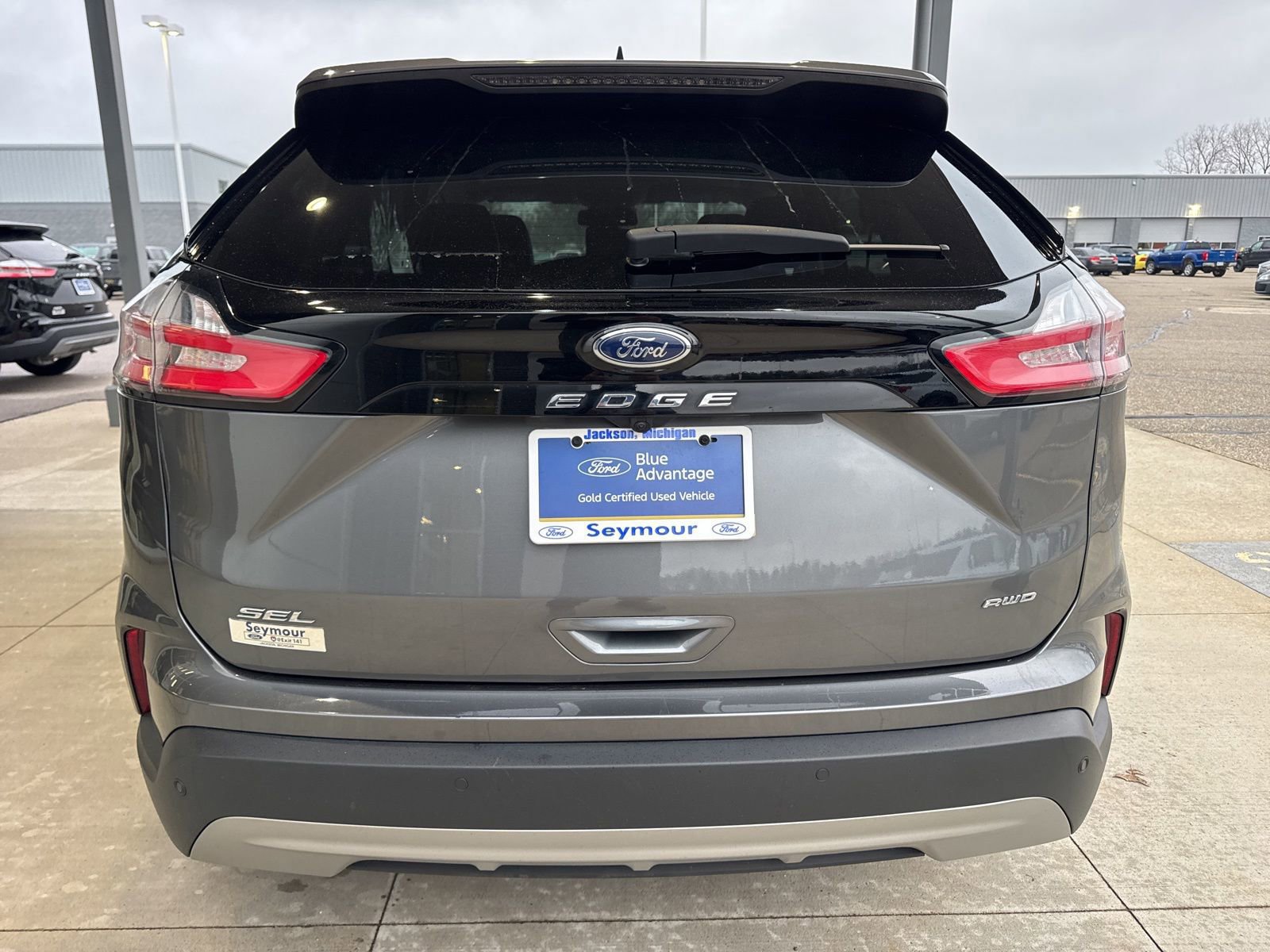 Certified 2023 Ford Edge SEL w/ Convenience Package image 3