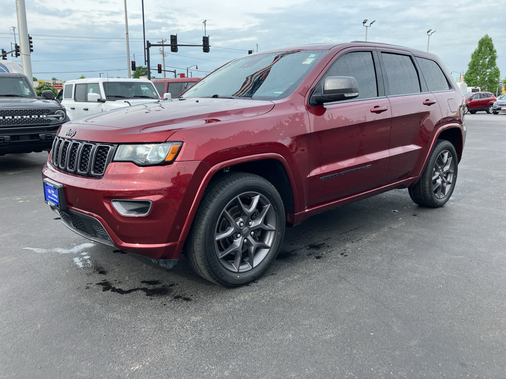 Used 2021 Jeep Grand Cherokee Limited w/ Quick Order Package 2GK 80th AWD/4WD image 3