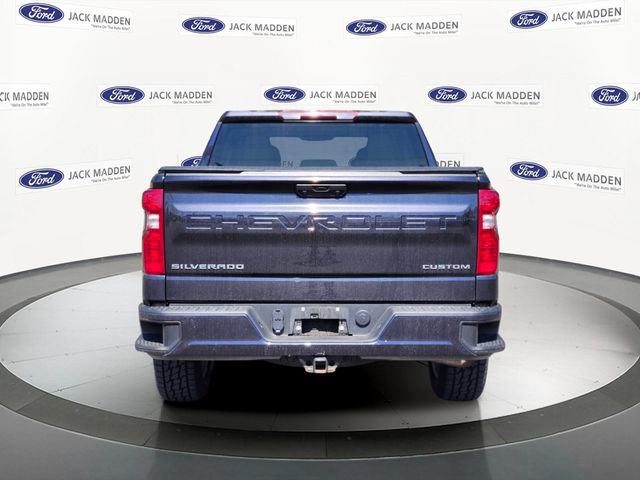 Used 2023 Chevrolet Silverado 1500 Custom AWD/4WD image 4