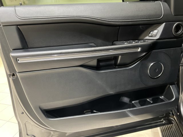 Certified 2020 Ford Expedition XLT w/ Equipment Group 202A AWD/4WD image 22