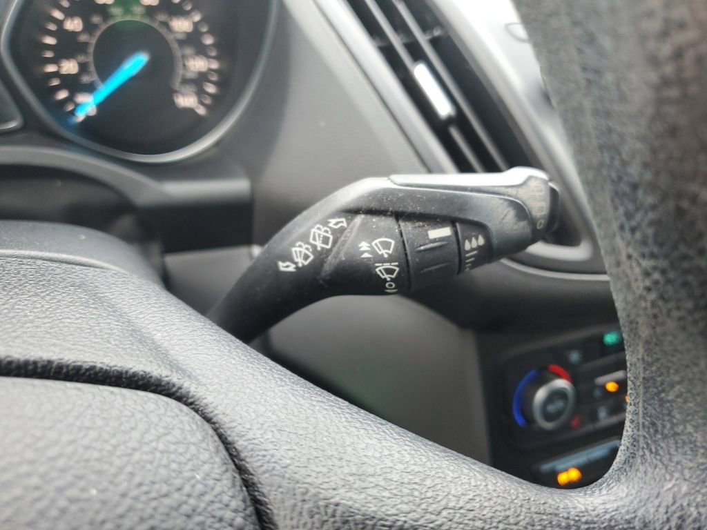 Certified 2018 Ford Escape SE image 19