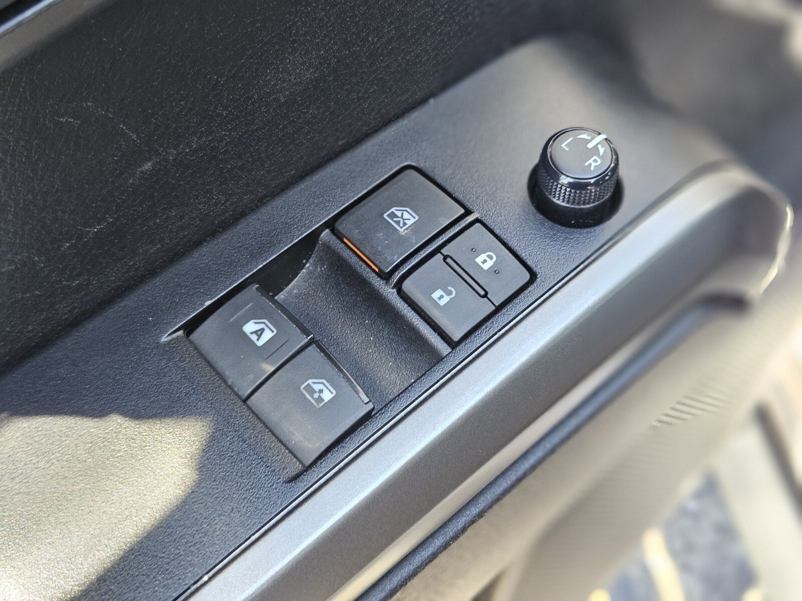 Used 2023 Toyota Tacoma SR5 image 15