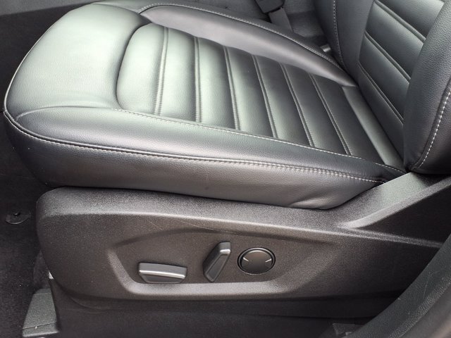 Certified 2024 Ford Edge SEL w/ Convenience Package AWD/4WD image 5