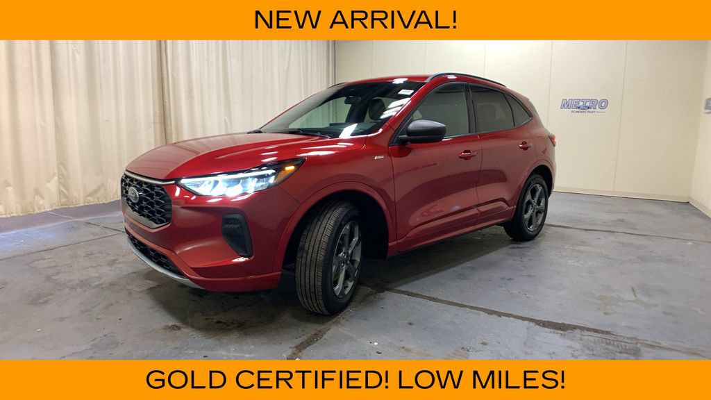 Certified 2024 Ford Escape ST-Line w/ Tech Pack #1 AWD/4WD image 42