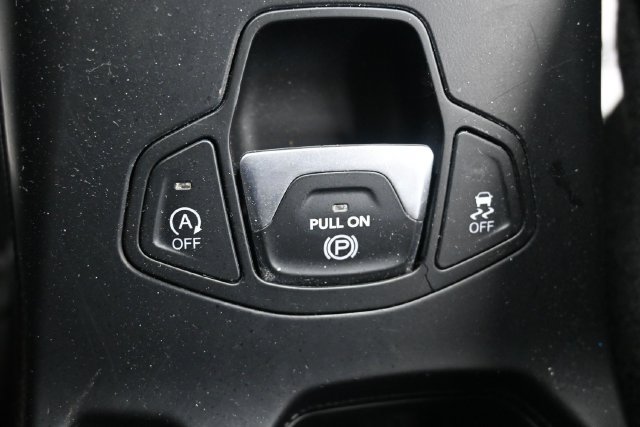 Used 2023 Jeep Renegade Trailhawk AWD/4WD image 18