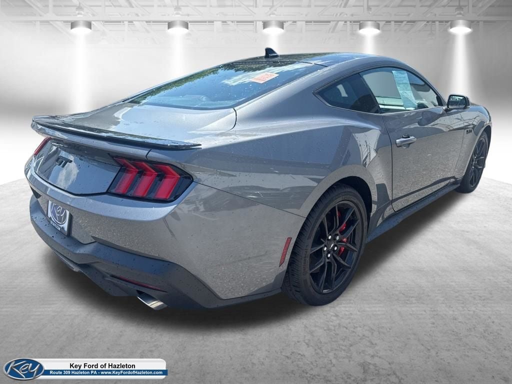 Certified 2025 Ford Mustang GT Premium RWD image 8