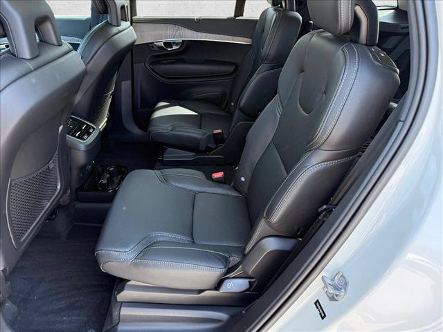 Used 2021 Volvo XC90 T6 Inscription w/ Protection Package Premier AWD/4WD image 19