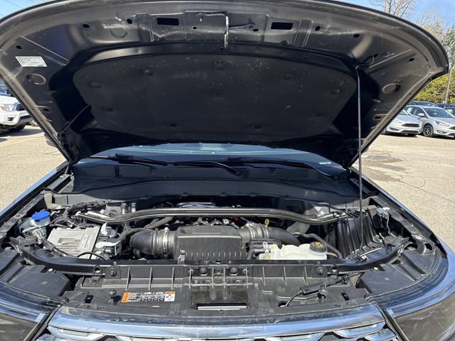 Certified 2022 Ford Explorer Platinum w/ Equipment Group 601A image 21