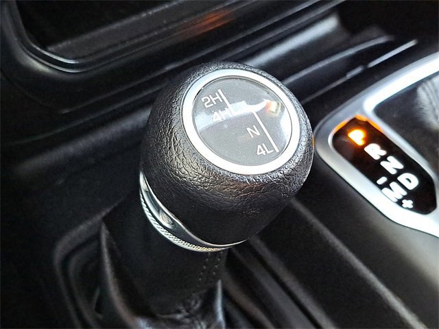 Used 2018 Jeep Wrangler Unlimited Sport S image 27