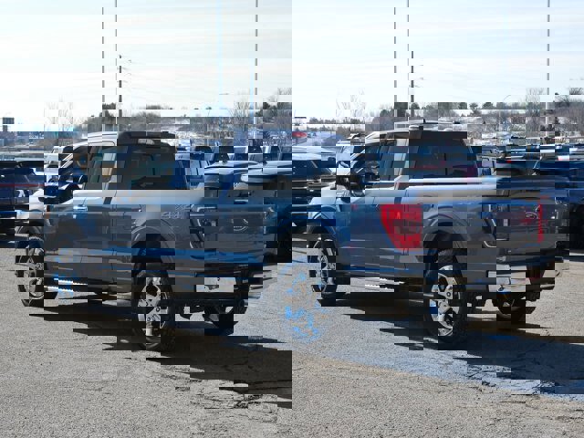 Certified 2022 Ford F150 XLT w/ Equipment Group 302A High image 3