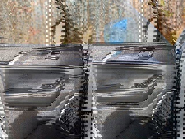 Used 2022 Jeep Grand Cherokee L Laredo w/ Luxury Tech Group I image 13