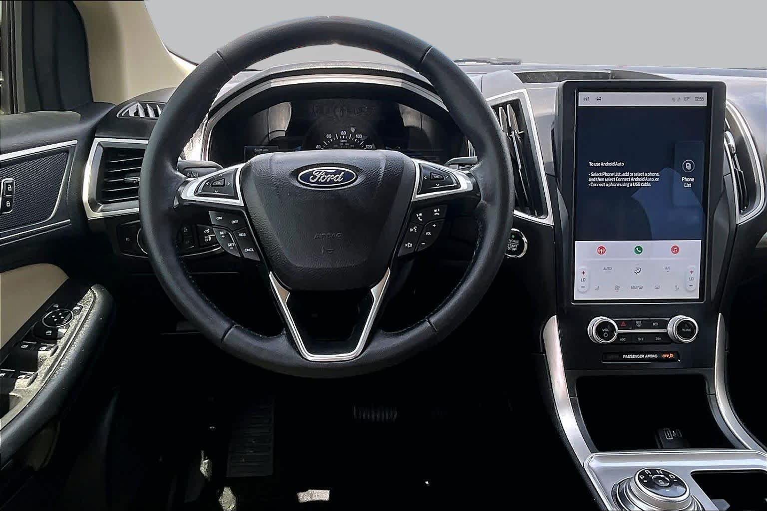 Certified 2023 Ford Edge SEL w/ Convenience Package AWD/4WD image 6