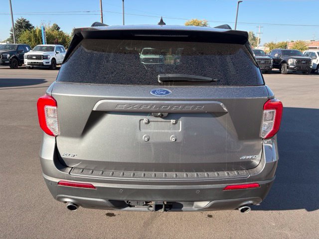 Certified 2023 Ford Explorer XLT w/ Equipment Group 202A AWD/4WD image 6