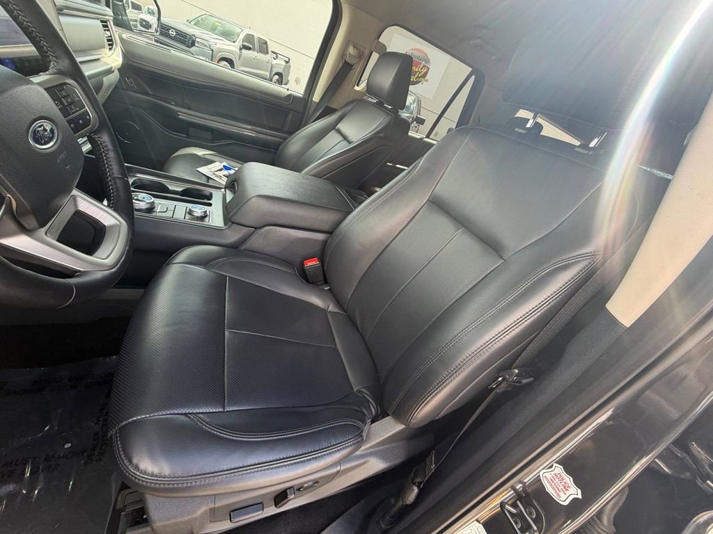 Certified 2024 Ford Expedition Max XLT AWD/4WD image 16