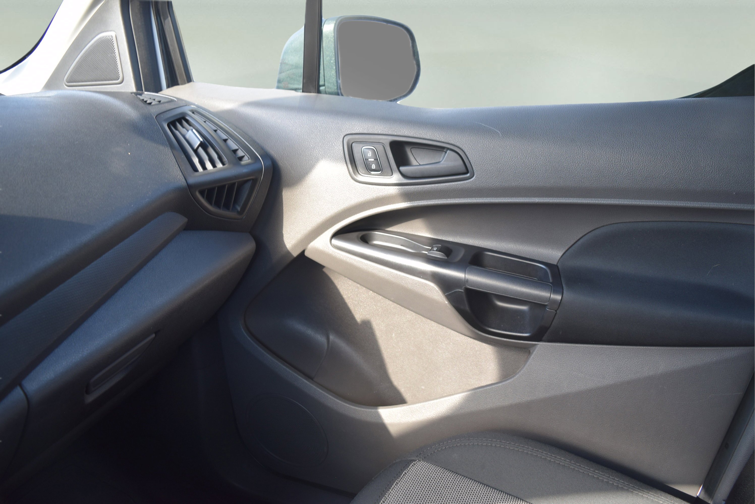 Certified 2022 Ford Transit Connect XL FWD image 14