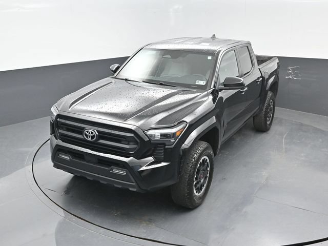 Used 2024 Toyota Tacoma SR5 AWD/4WD image 20