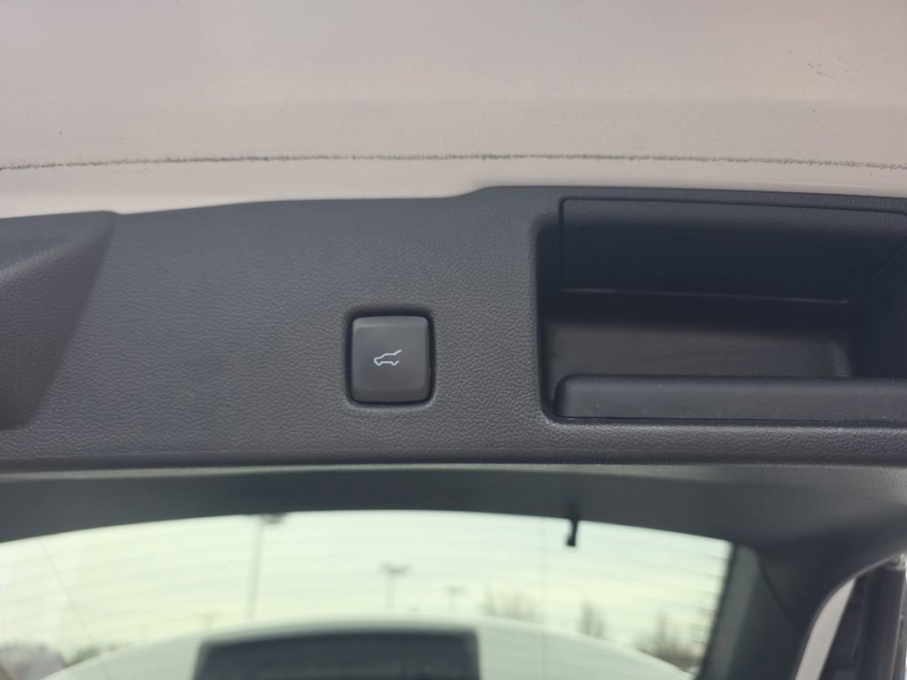 Certified 2022 Ford Escape Titanium w/ Titanium Elite Package image 24