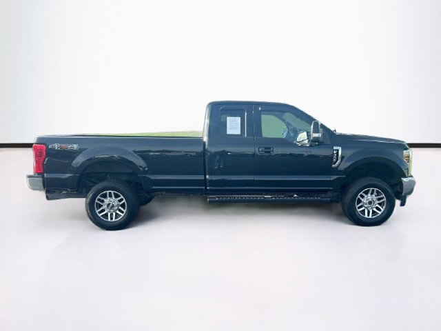 Certified 2019 Ford F350 Lariat w/ Lariat Value Package AWD/4WD image 11
