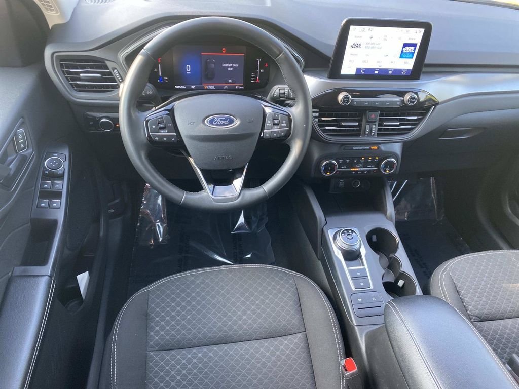 Certified 2024 Ford Escape Active AWD/4WD image 17