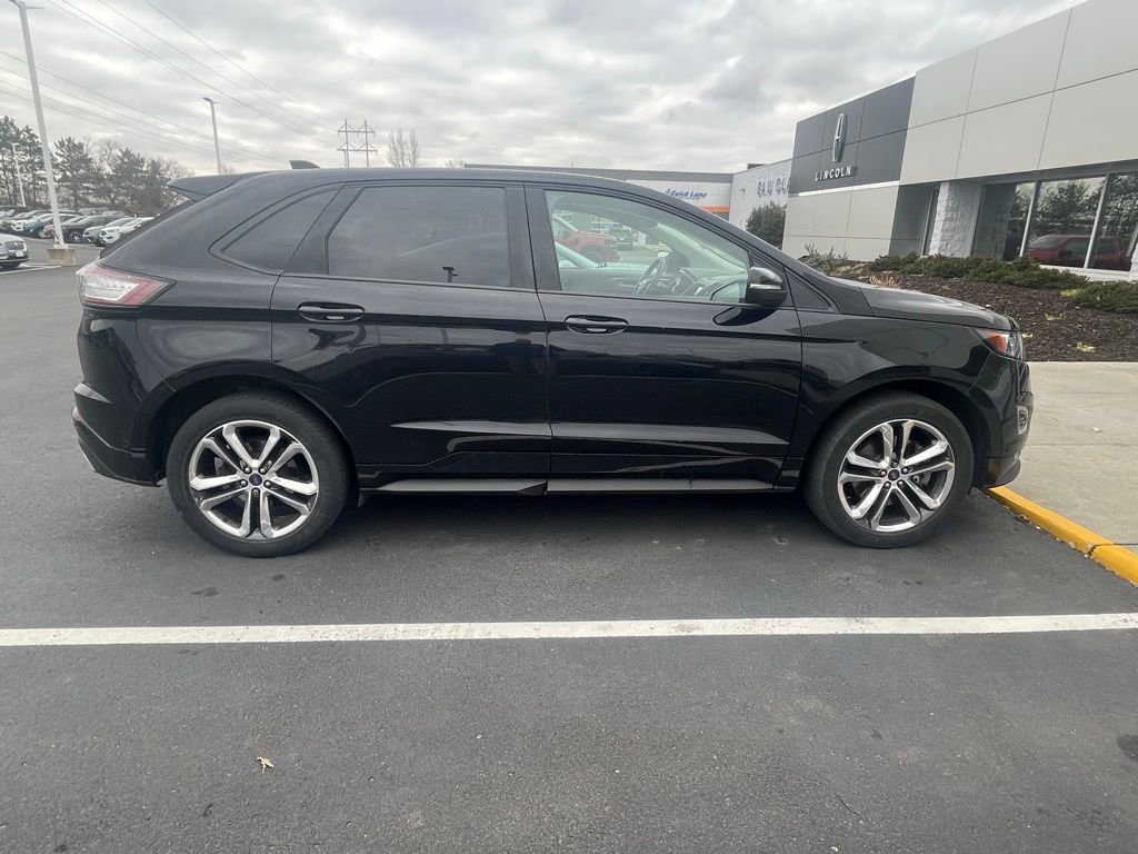 Certified 2018 Ford Edge Sport w/ Equipment Group 401A image 6