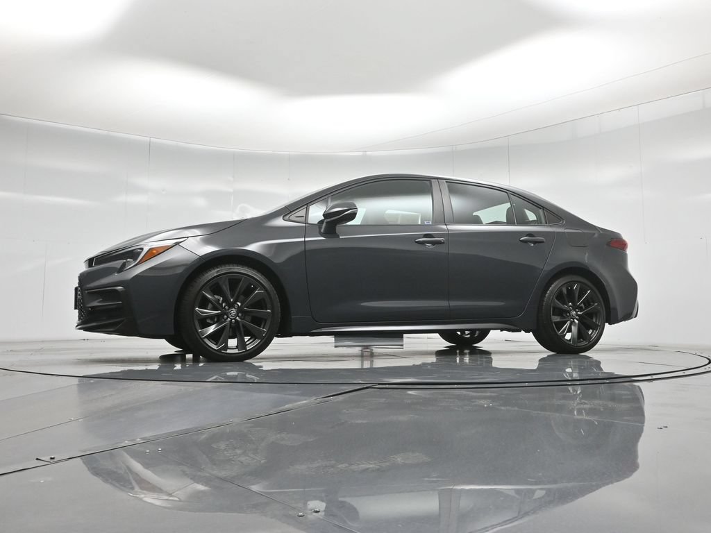 Used 2024 Toyota Corolla XSE FWD image 8