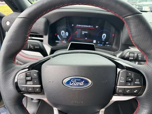 Certified 2025 Ford Explorer ST-Line w/ Premium Package AWD/4WD image 29