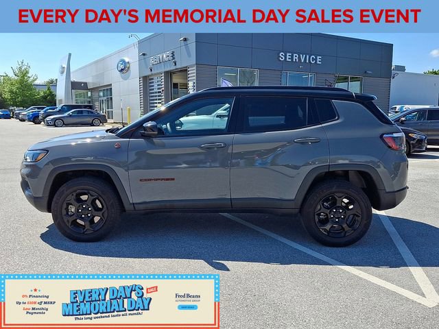 Used 2023 Jeep Compass Trailhawk AWD/4WD image 6