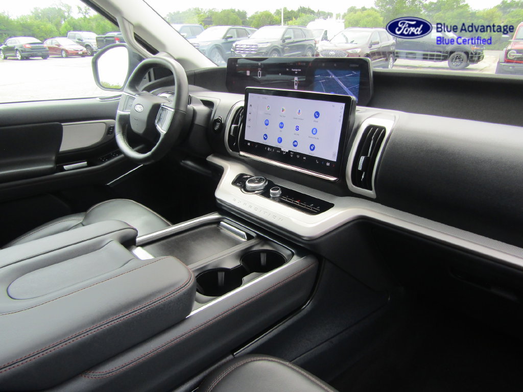 Certified 2025 Ford Expedition Active AWD/4WD image 51