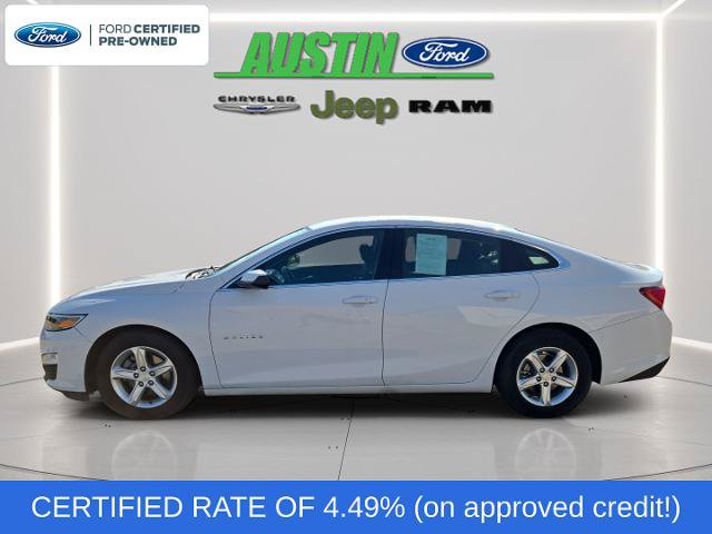 Used 2024 Chevrolet Malibu LT FWD image 2
