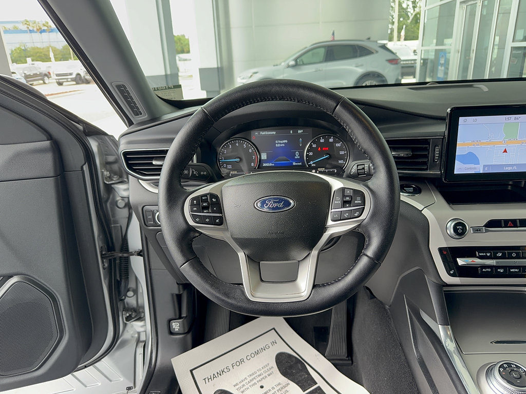 Certified 2023 Ford Explorer XLT w/ Equipment Group 202A RWD image 34