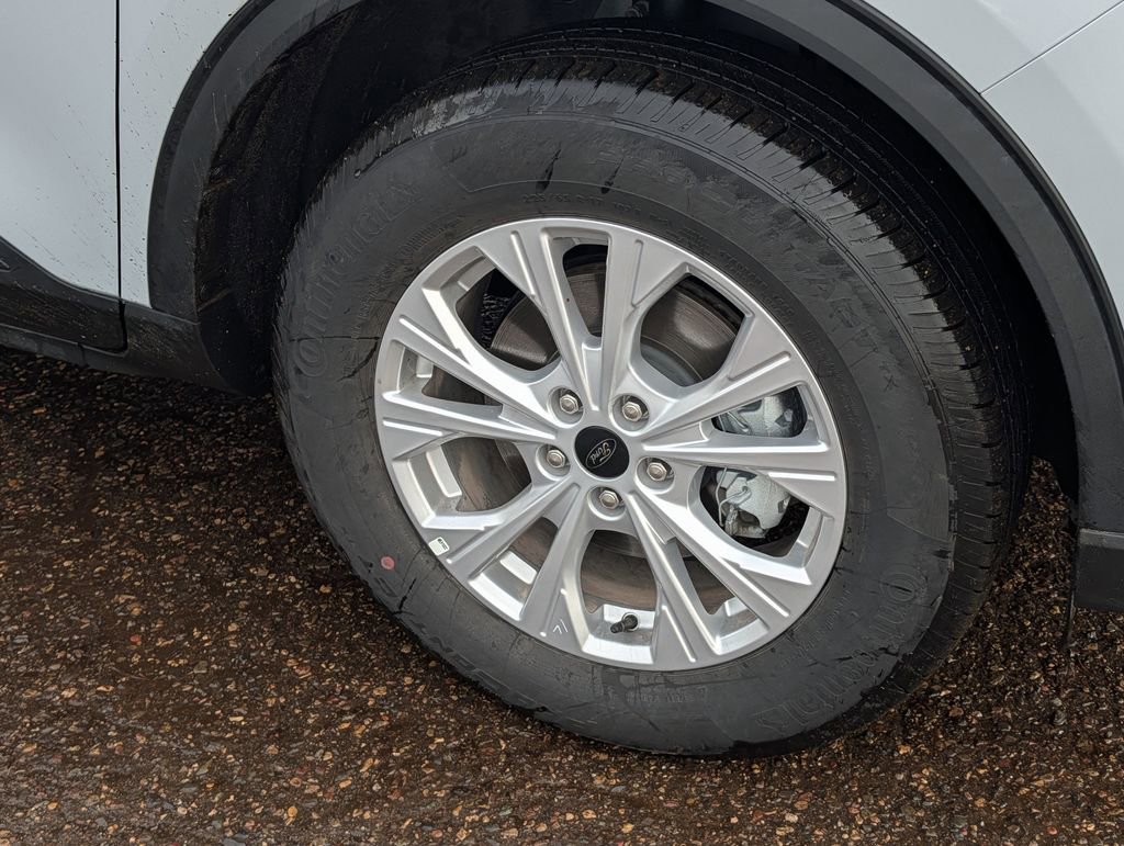 Certified 2025 Ford Escape Active w/ Tech Pack #1 image 7