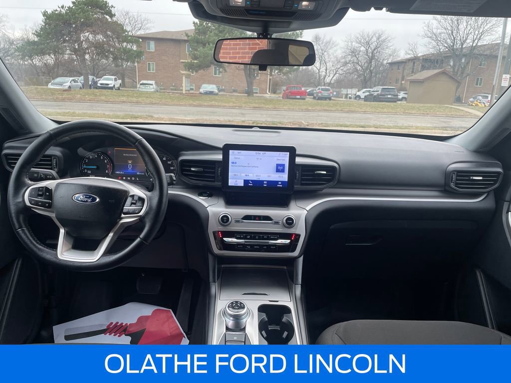 Certified 2023 Ford Explorer XLT image 23