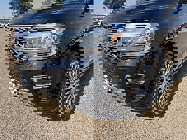 Certified 2022 Ford Expedition Platinum image 12