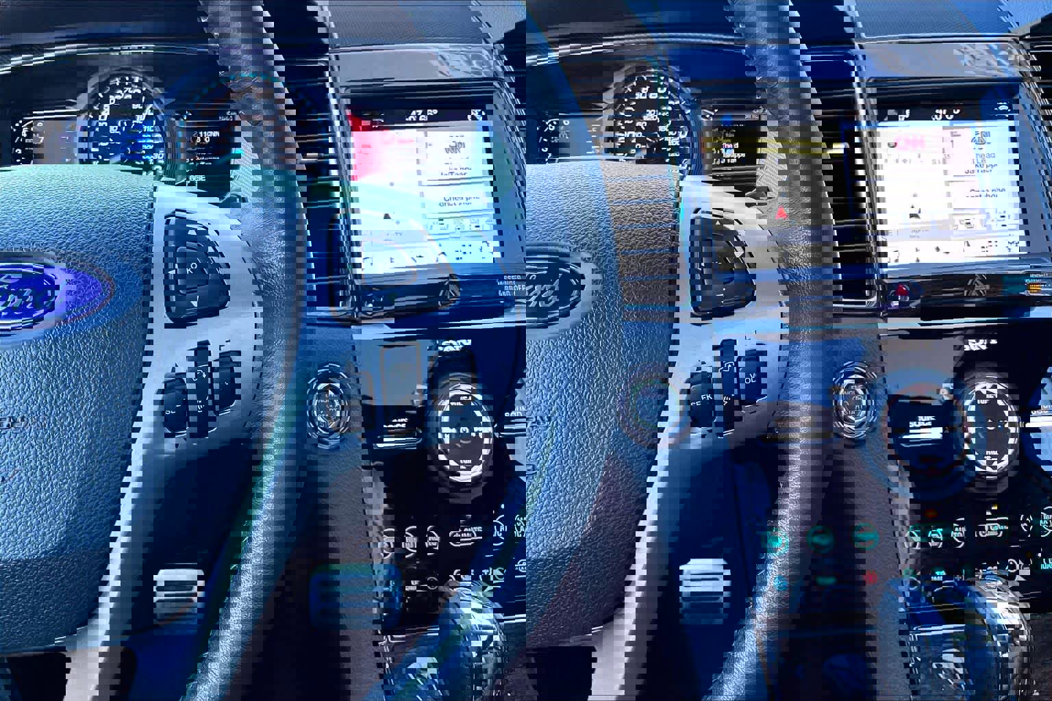 Certified 2017 Ford Taurus SHO image 26