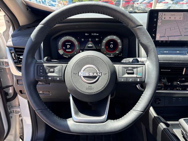 Used 2024 Nissan Rogue Platinum w/ Platinum Premium Package FWD image 18