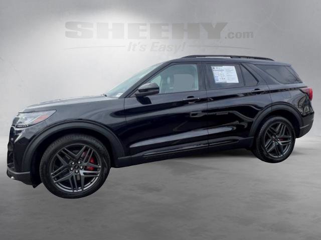 Certified 2025 Ford Explorer ST image 2