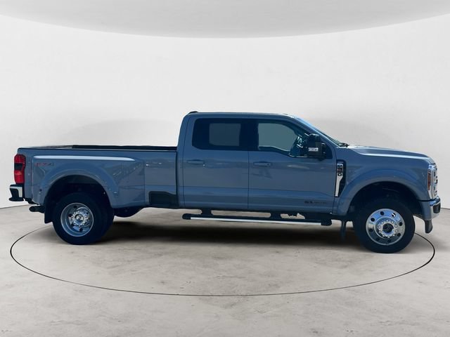 Certified 2025 Ford F450 Lariat w/ FX4 Off-Road Package AWD/4WD image 4