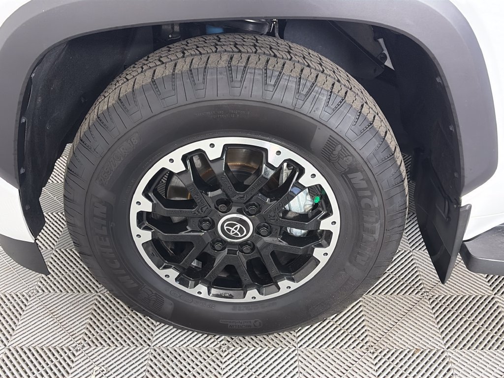 Used 2024 Toyota Sequoia TRD Pro AWD/4WD image 8