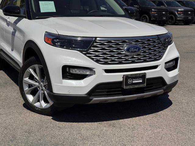 Certified 2021 Ford Explorer Platinum w/ Equipment Group 601A AWD/4WD image 3