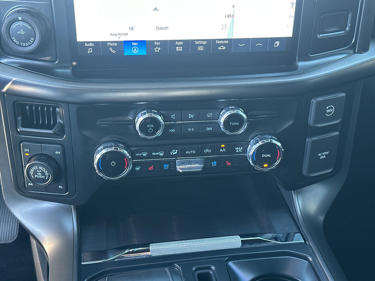 Certified 2024 Ford F150 Lariat w/ Equipment Group 502A High AWD/4WD image 32