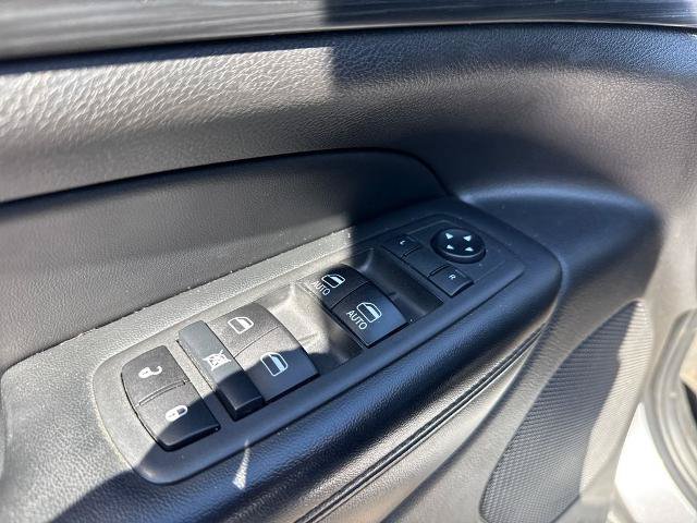 Used 2020 Jeep Grand Cherokee Altitude AWD/4WD image 20