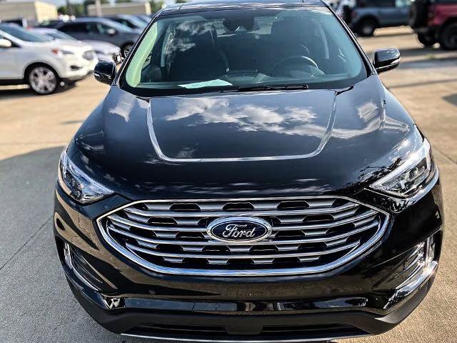 Certified 2024 Ford Edge Titanium AWD/4WD image 9